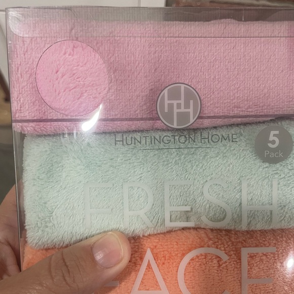 Huntington Home Colorful Face Cloth Set NEW - Picture 3 of 3